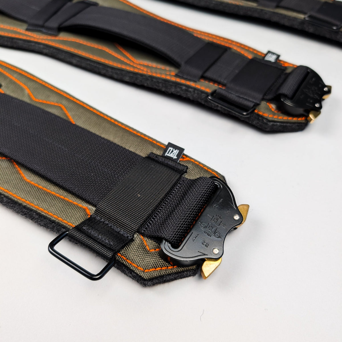 T1 Curved Belt
