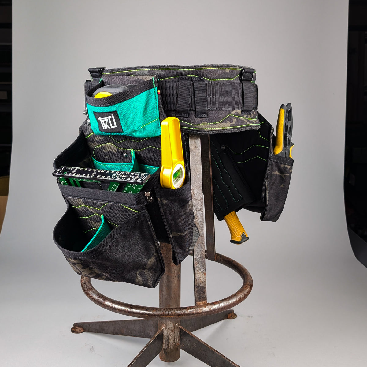 T2 WARDEN Pouch — 1