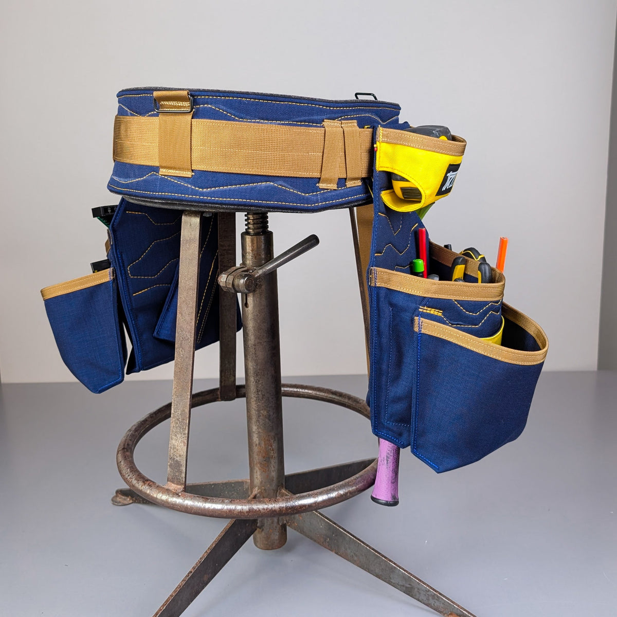 T2 SLUG Pouch — Utility + Fastener