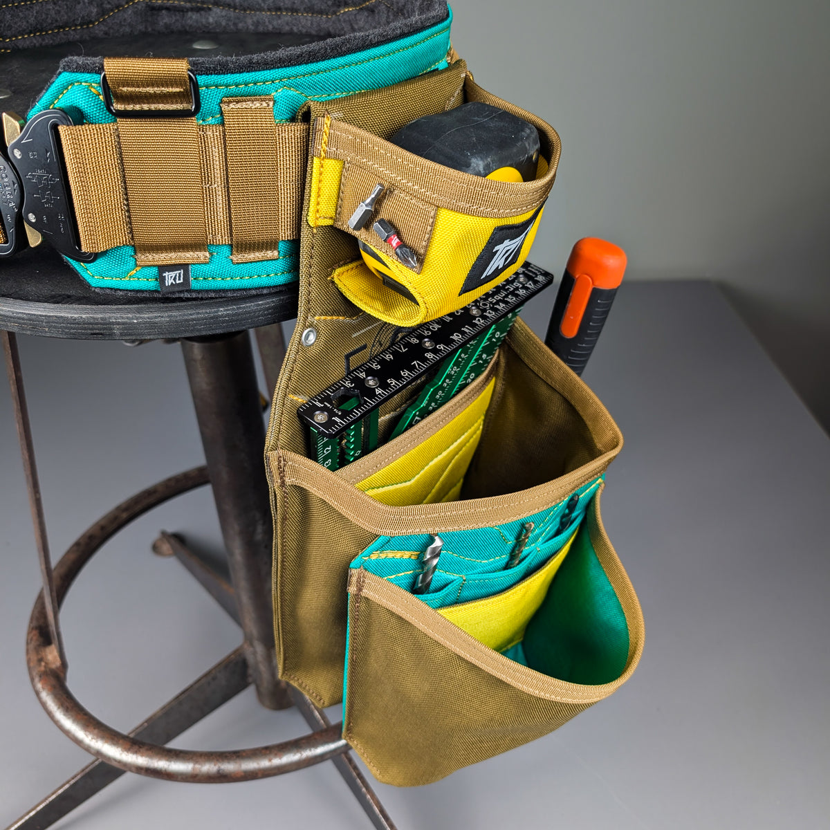 T2 SLUG Pouch — Fastener + Vertical Tool