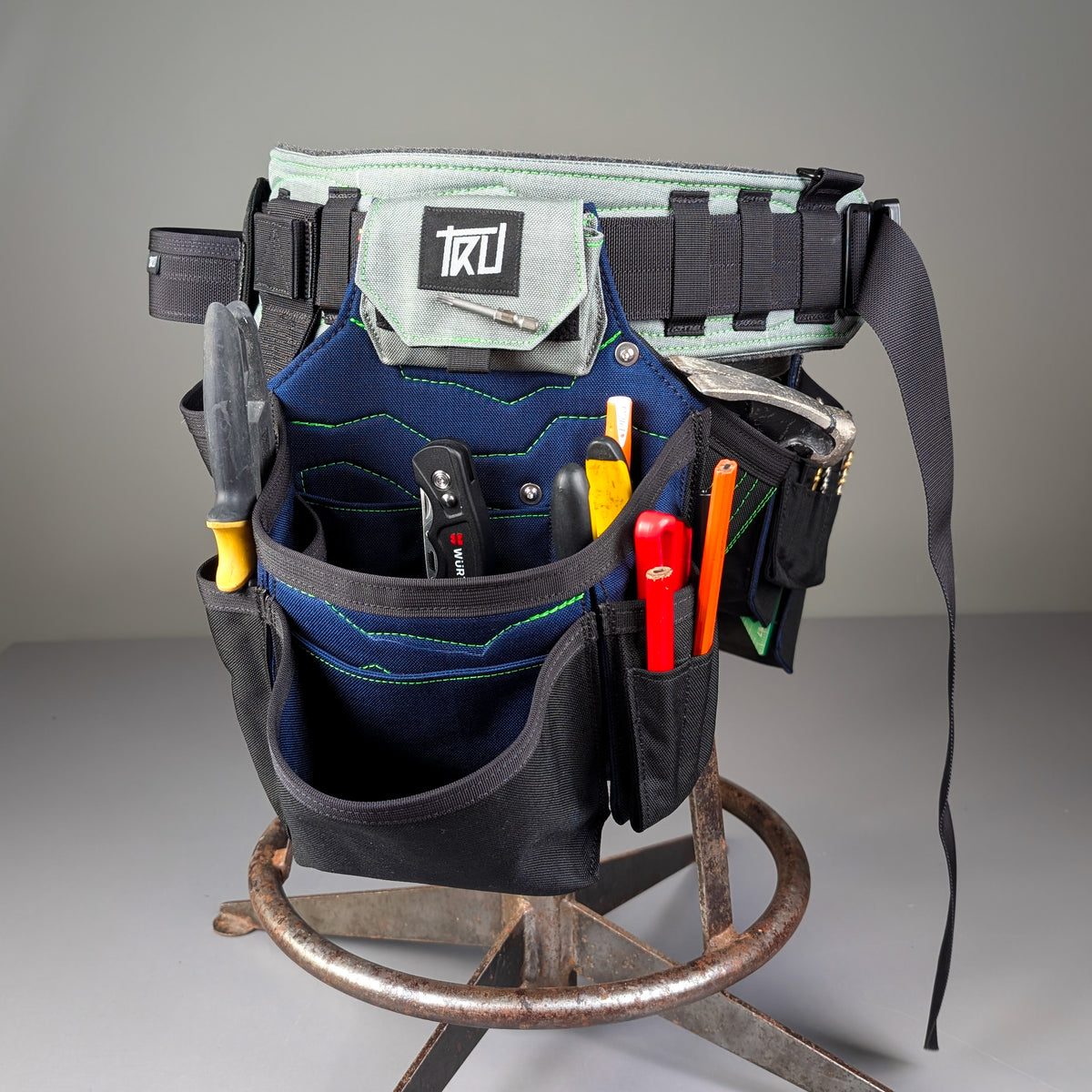 T2 WARDEN Pouch — 1