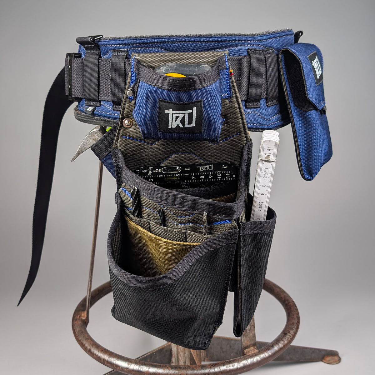 T2 MICRO Pouch — Fastener + Vertical Tool