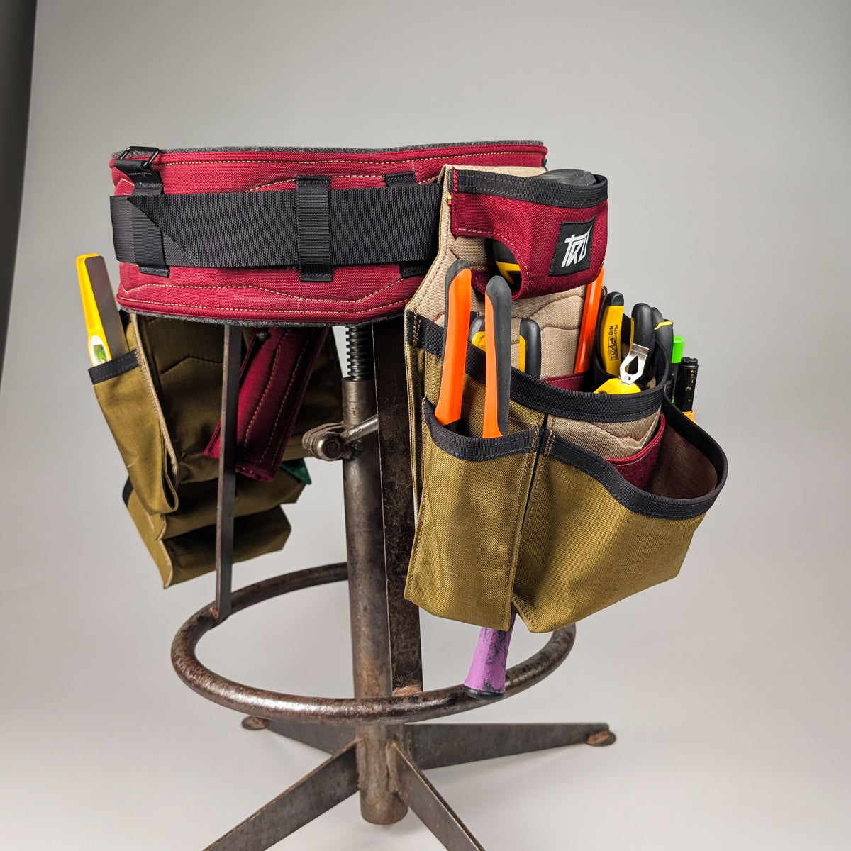 T2 WARDEN Pouch — 1
