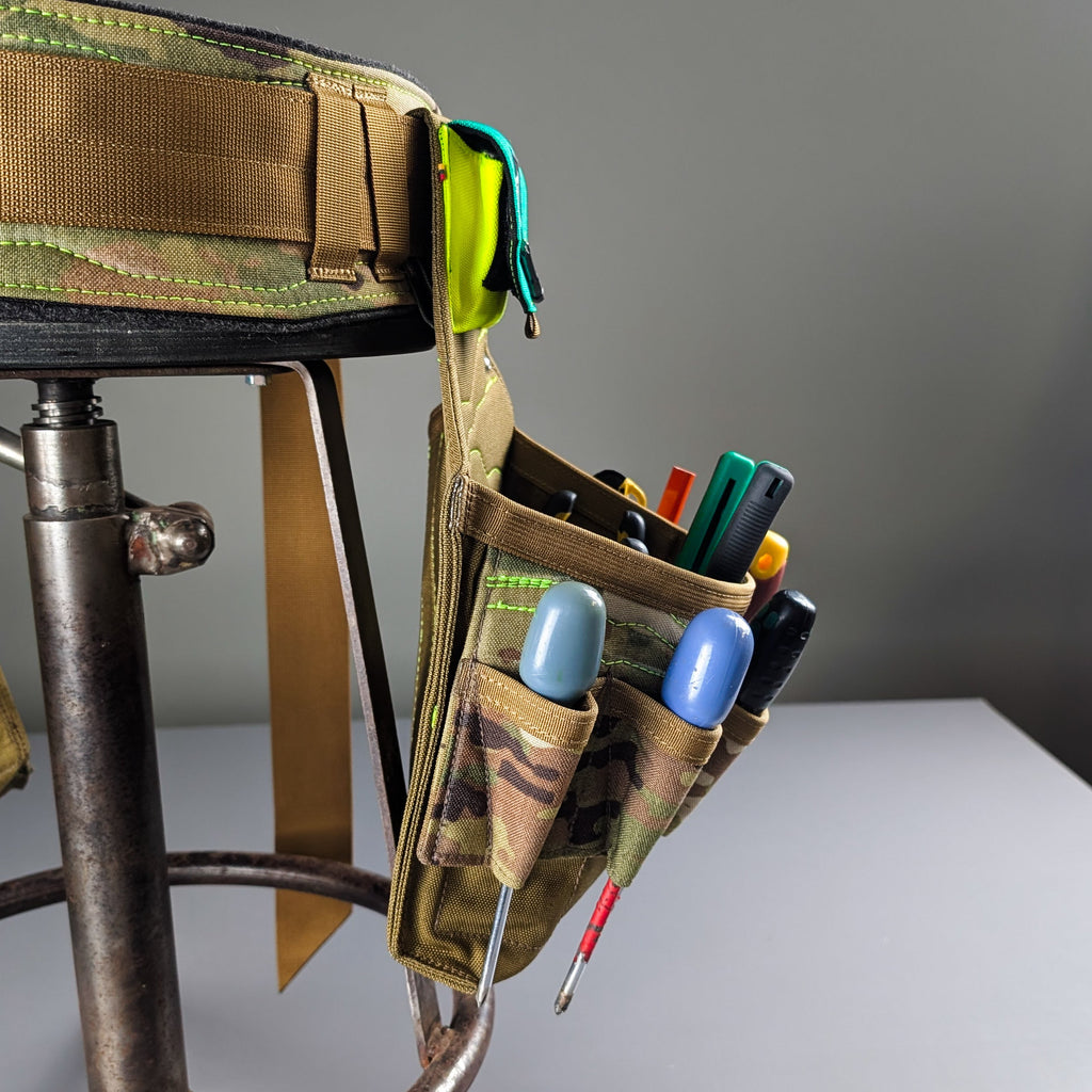T2 AMP Pouch — Utility + 4 Screwdrivers