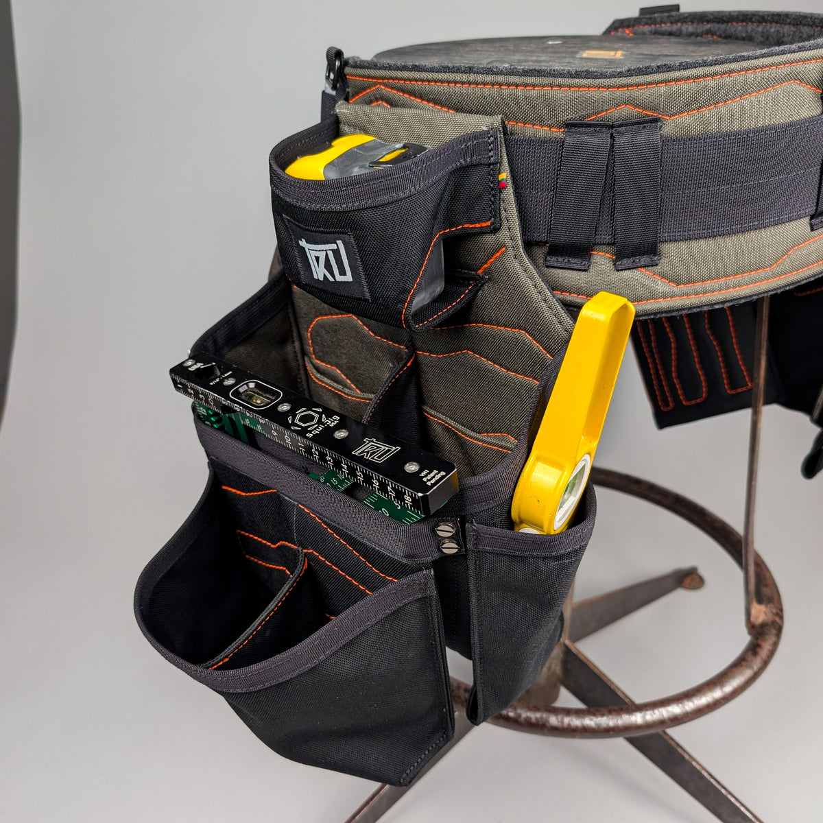 T1 WARDEN Pouch — LH